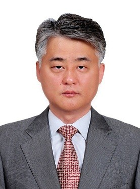 우민석